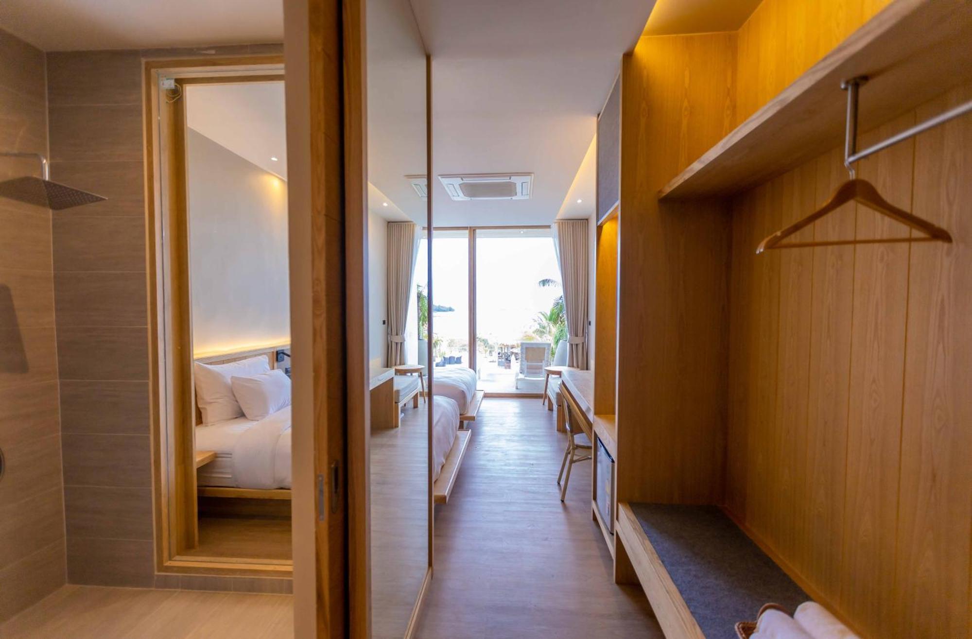Le La Lake Resort And Spa Kaeng Krachan Habitación foto