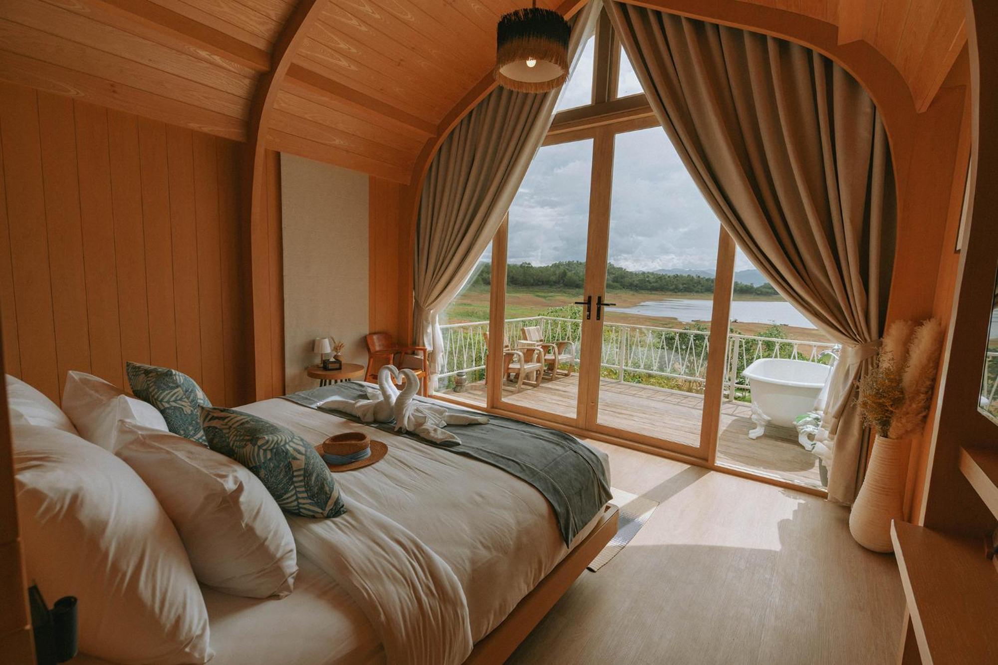 Le La Lake Resort And Spa Kaeng Krachan Exterior foto