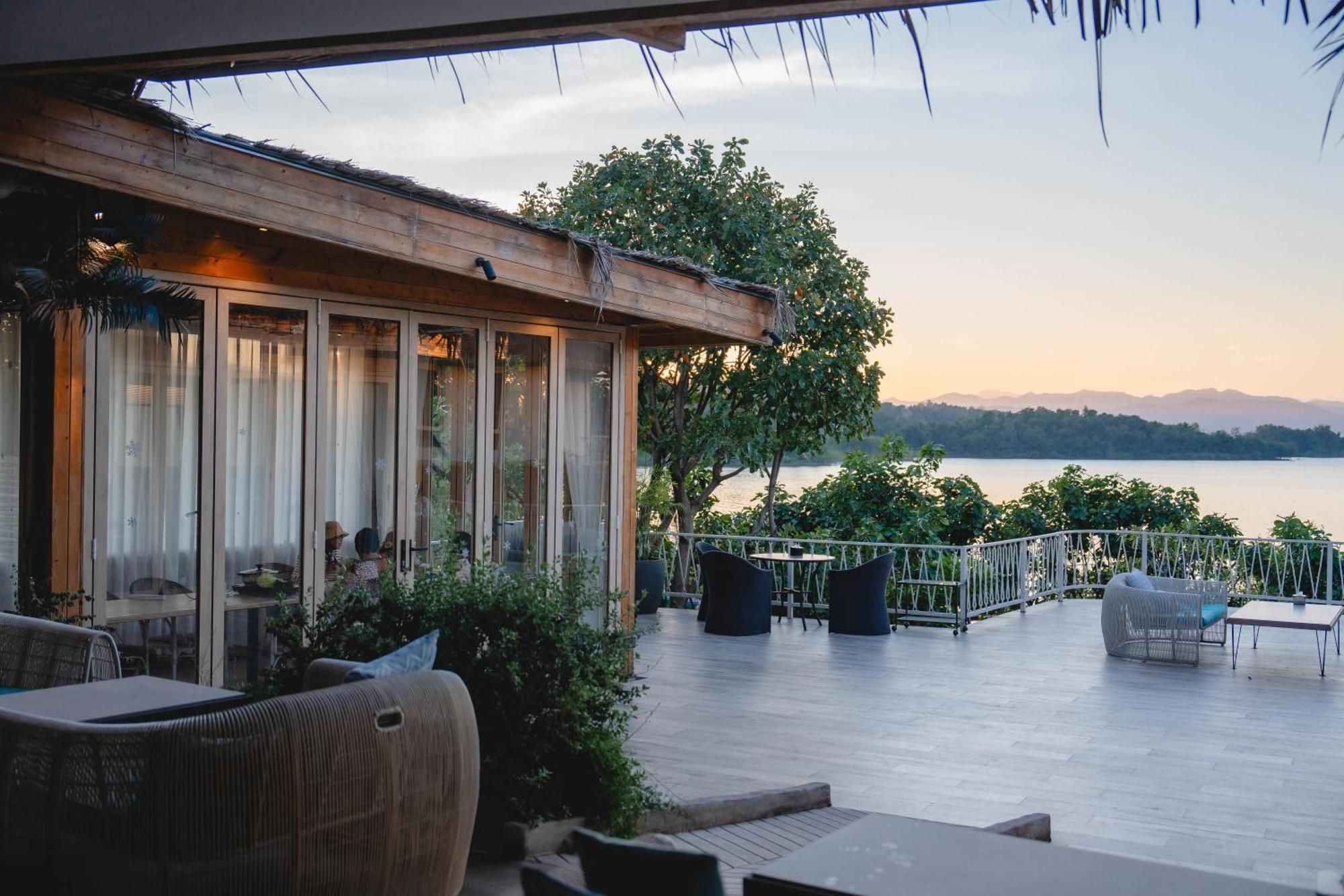 Le La Lake Resort And Spa Kaeng Krachan Exterior foto